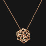 18k Bloom Pendant